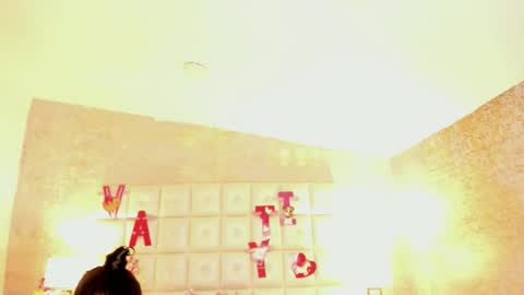 Snapshot of juliet_miller chatting on 02.16.26 Juliet online show from 02.16.26