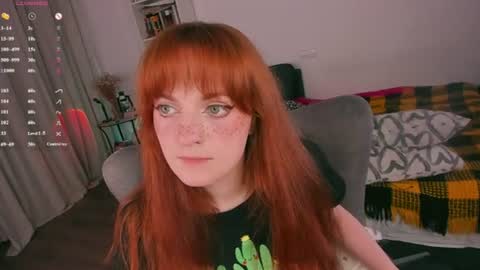 Snapshot of juliet_schoolgirl chatting on 06.30.26 Juliet online show from 06.30.26