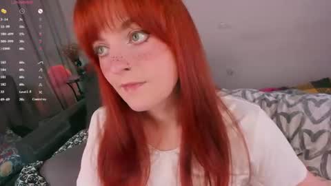Snapshot of juliet_schoolgirl chatting on 07.24.26 Juliet online show from 07.24.26