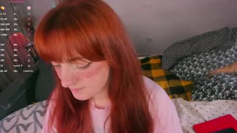 Snapshot of juliet_schoolgirl chatting on 07.28.26 Juliet online show from 07.28.26