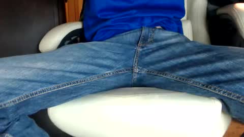 Juliet Whiskey Foxtrot online show from 03.01.26