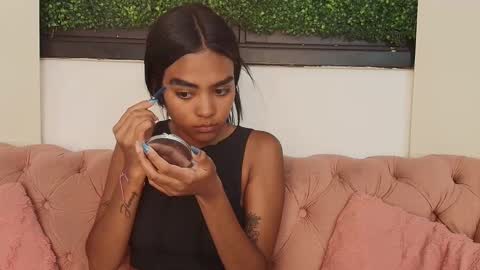 Juli online show from 03.21.26