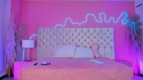 Julieta  online show from 02.14.26