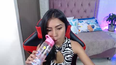 julieta_fn online show from 02.19.25