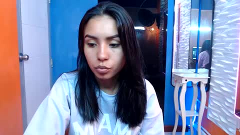 julieta_fn online show from 10.08.25