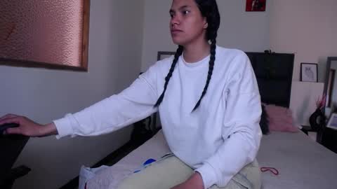 Julieta online show from 02.17.26