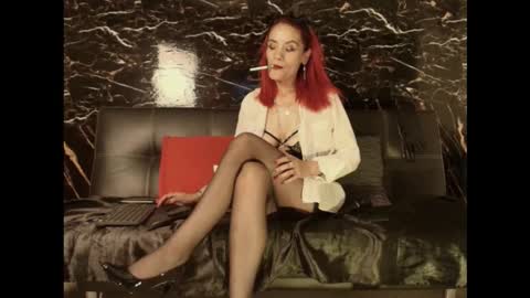 Julieta wall online show from 10.03.25