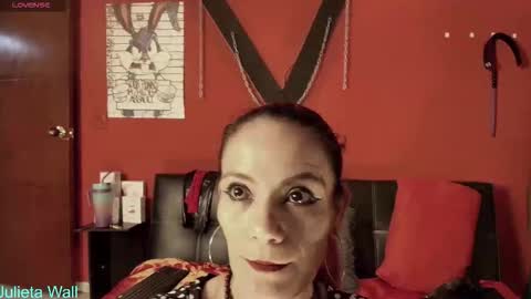 Julieta wall online show from 02.09.26