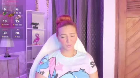 Snapshot of julietacollins_ chatting on 12.12.24 Juliet online show from 12.12.24