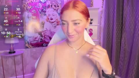 Snapshot of julietacollins_ chatting on 12.14.24 Juliet online show from 12.14.24