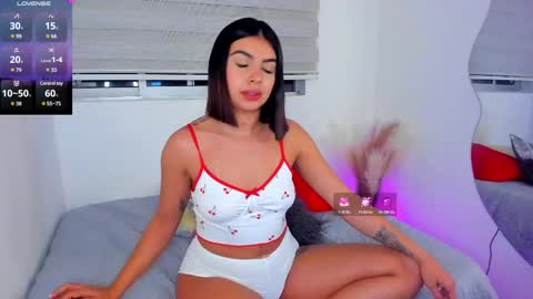 Snapshot of julietagames69 chatting on 02.24.25 Julieth Gomez online show from 02.24.25
