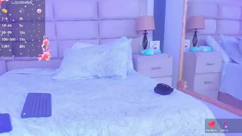 Snapshot of julietakane chatting on 02.05.25 julietakane online show from 02.05.25