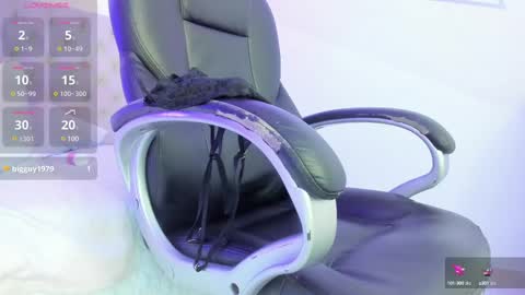 Snapshot of julietakane chatting on 02.20.25 julietakane online show from 02.20.25