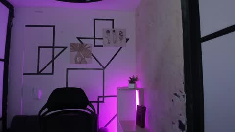 Snapshot of julietakane chatting on 09.12.25 julietakane online show from 09.12.25