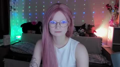 Snapshot of julietfowler chatting on 06.29.26 Juli online show from 06.29.26