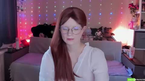 Snapshot of julietfowler chatting on 07.05.26 Juli online show from 07.05.26