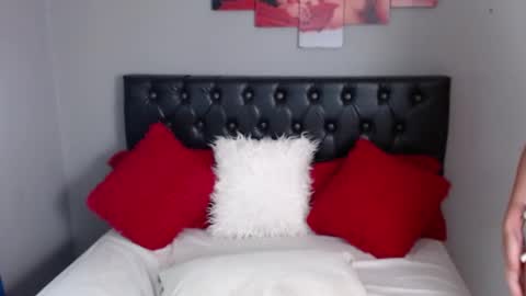 julietha fox online show from 03.05.25