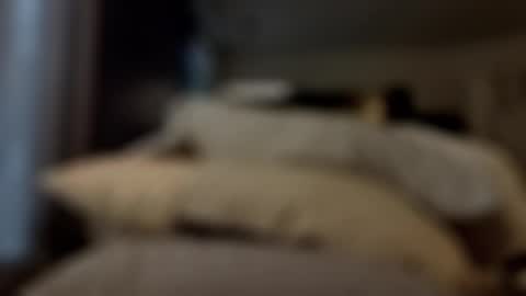 Snapshot of julietsusa chatting on 02.01.26 Julie TS online show from 02.01.26