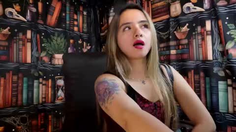 Julietta Jackson online show from 02.23.25