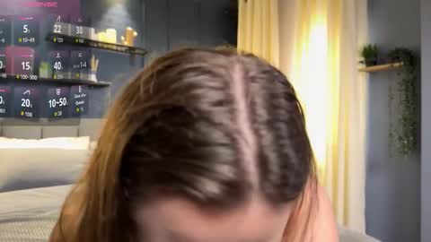 Julie online show from 09.16.25