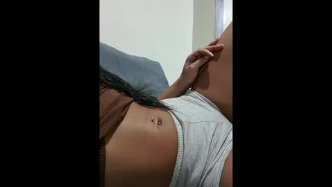 julinhaaq online show from 09.19.25