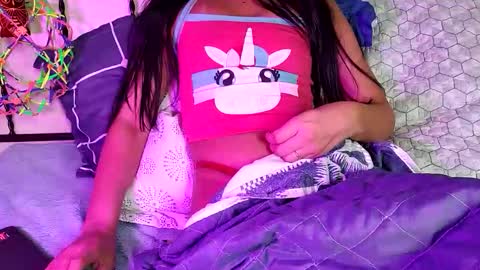 julinhaaq online show from 11.07.25