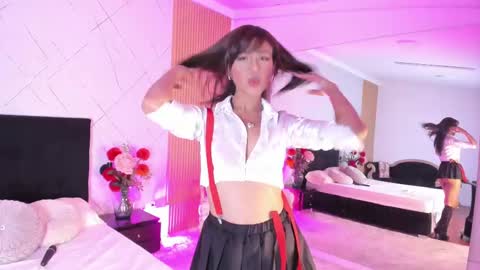Snapshot of julissawilson chatting on 02.12.25 Julissa online show from 02.12.25