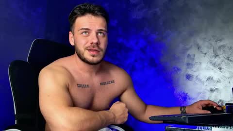 JULiUS   online show from 02.22.26