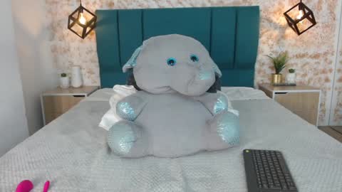 Julietha  online show from 01.11.25