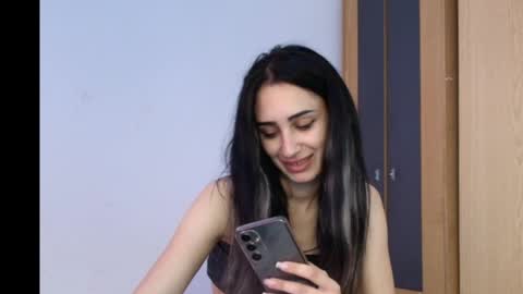 Snapshot of julyanarains chatting on 05.20.26 Julyana online show from 05.20.26