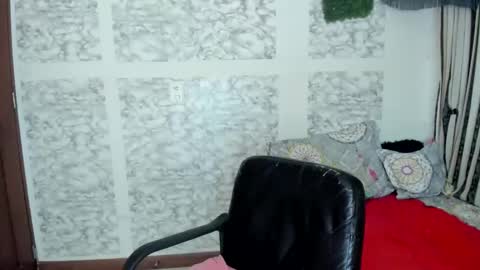 juliana online show from 06.04.26