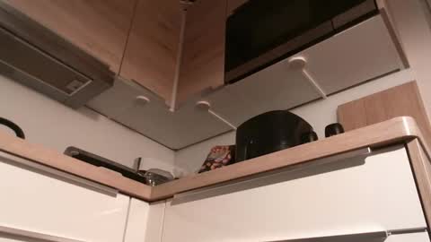 Gregor online show from 12.23.24