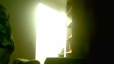 Mia online show from 02.25.25