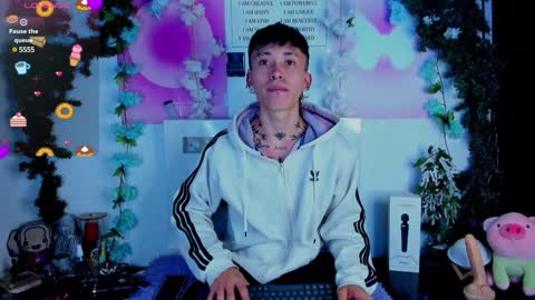 Junior online show from 01.28.25