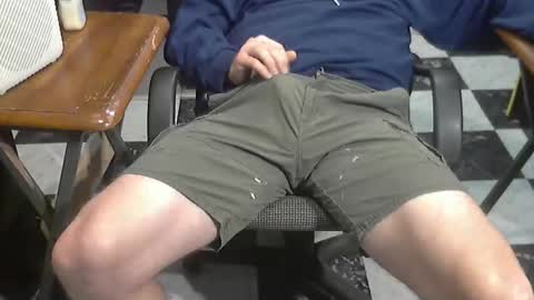 Snapshot of junkerdc1 chatting on 12.04.25 junkerdc1 online show from 12.04.25