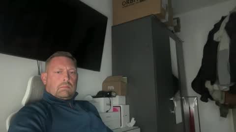 Junky online show from 06.08.26