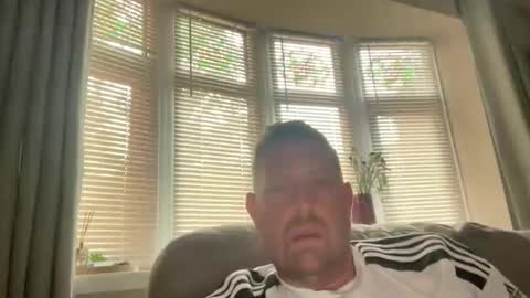 Junky online show from 06.11.26