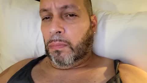 Just2much4uboo1 online show from 10.16.25