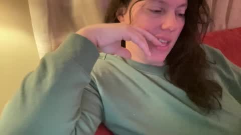 Flirty influncer online show from 11.12.25