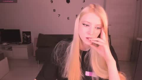 Snapshot of just_jessy_meow chatting on 07.03.26 JESSY online show from 07.03.26