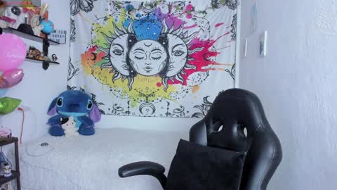 Sofia online show from 04.08.26