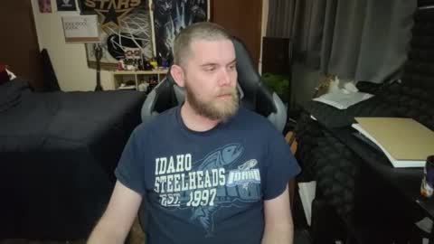 Snapshot of just_ryan88 chatting on 11.13.25 Ryan online show from 11.13.25