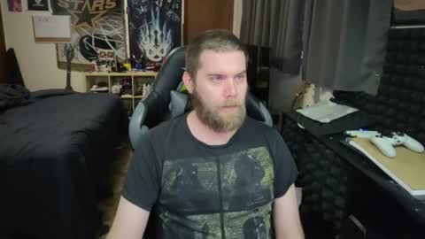 Snapshot of just_ryan88 chatting on 12.04.25 Ryan online show from 12.04.25