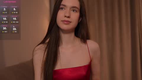 Snapshot of justbarbie_new_ chatting on 02.11.25 Katarina online show from 02.11.25