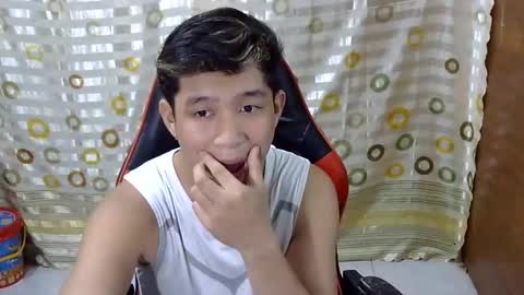 Cyril online show from 03.05.26