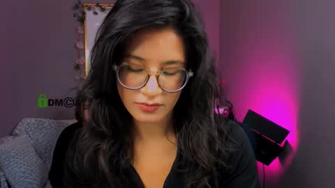 Snapshot of justcamila_ chatting on 09.26.25 justcamila online show from 09.26.25