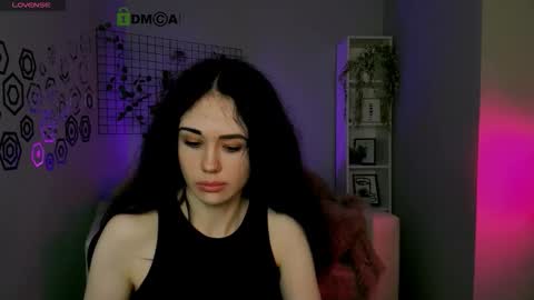 Snapshot of justcamila_ chatting on 10.08.25 justcamila online show from 10.08.25