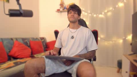 Diego online show from 02.04.26