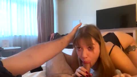 Snapshot of justinandbritneyb chatting on 11.09.25 JustinBritneyBeschamel online show from 11.09.25