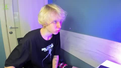 Snapshot of justinbyrd chatting on 04.07.26 justTEEN online show from 04.07.26